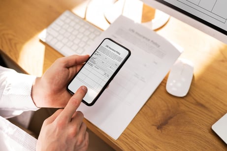 AI OCR(高精度文字認識ツール)とは?導入メリット・各サービスを比較解説